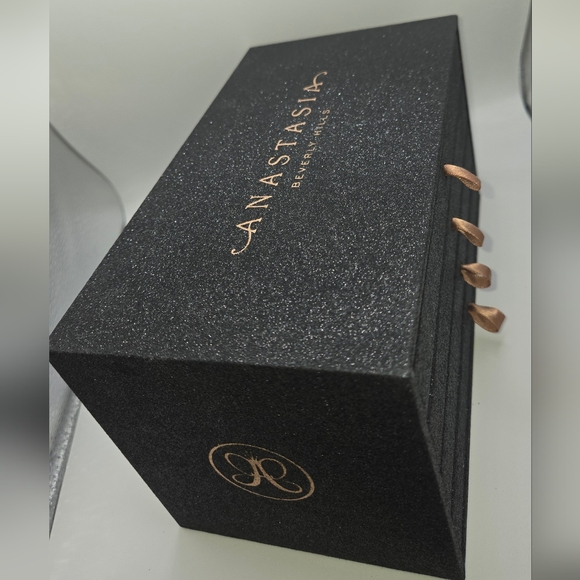 Anastasia Beverly Hills Black Glitter Box*ONLY BOX - Picture 12 of 12
